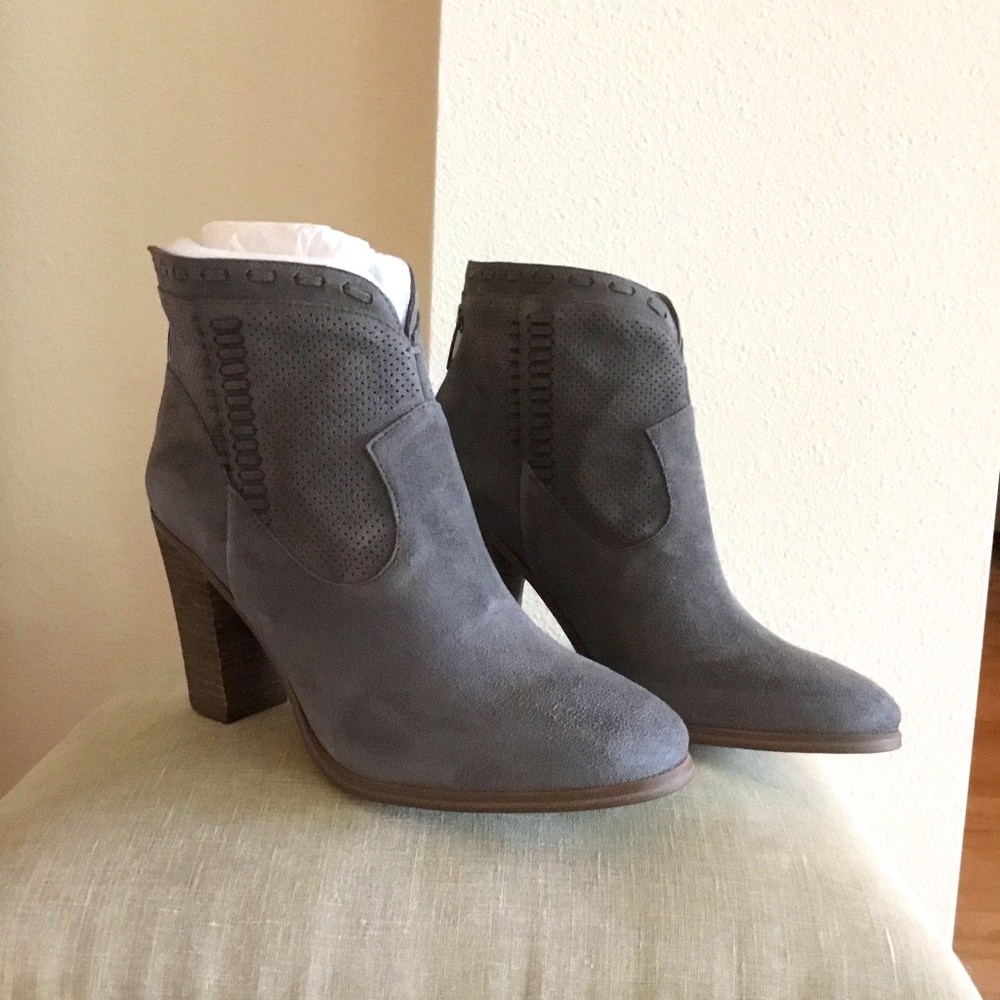 Brand New Vince Camuto booties, 7 1/2 , Stone Gray